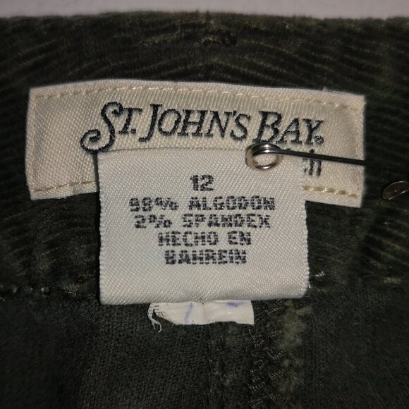 St. John's Bay Stretch Ladies Size 12 Olive Green Straight Legs Corduroy Pants - Picture 4 of 12